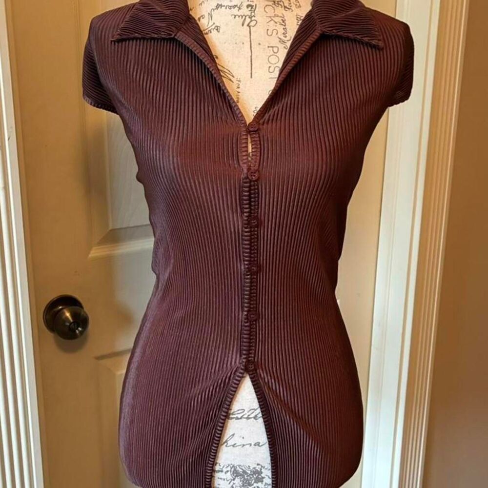 Cyrus Women's Brown Blouse